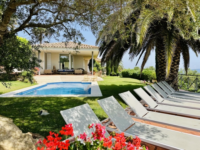 Miravall CostaBravaSi vistas, piscina, AC y reposo