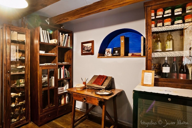 Biblioteca en la planta baja