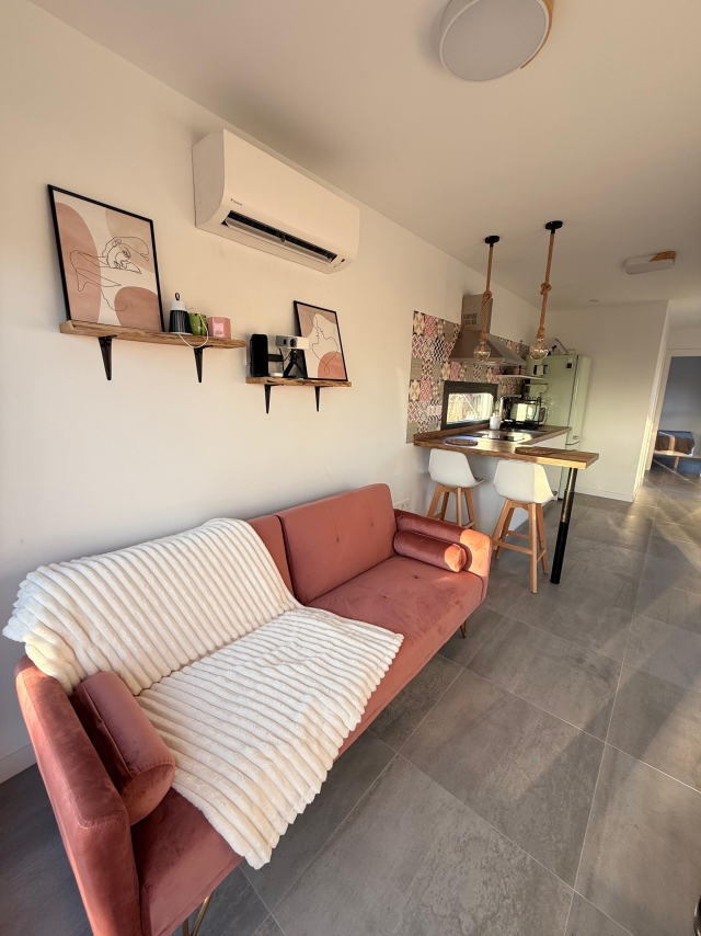 Salon con sofa cama