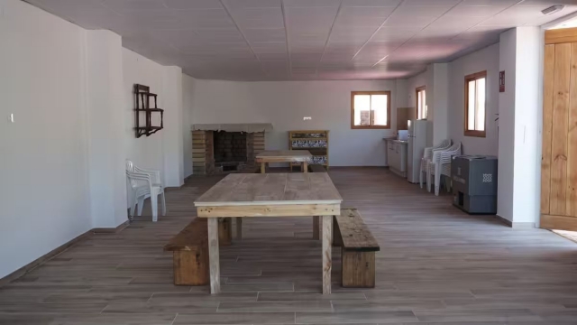 Sala de eventos y mesa 