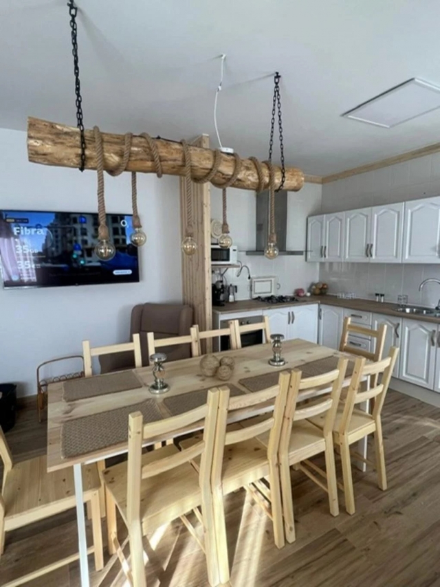 Cocina con lampara 