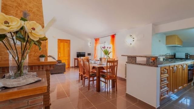 Sala de estar desde la cocina