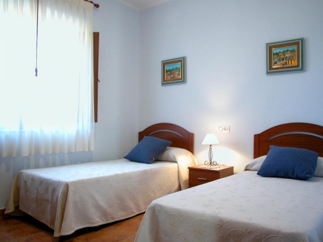 Dormitorio doble azul 
