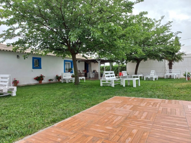 Amplios jardines