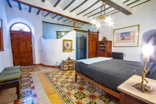 Habitación triple con baño privado adaptada por persona con movilidad reducida - F. Fogg