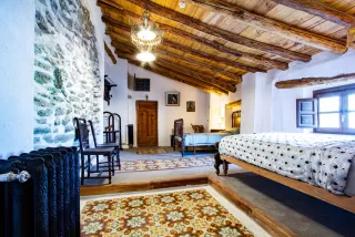 Habitación triple con baño privado- Don Quijote
