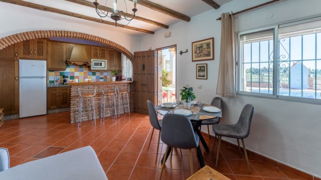 Sala de estar y cocina 