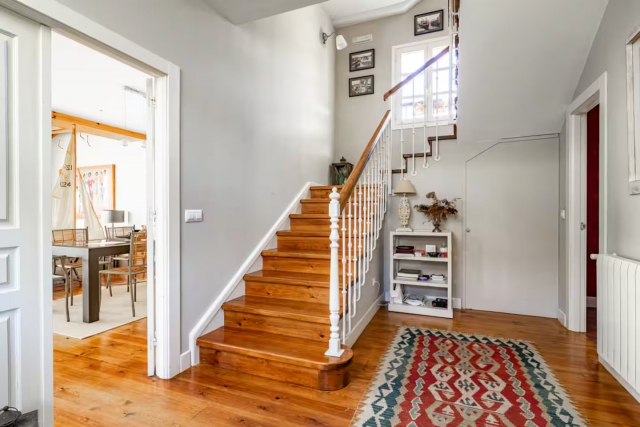 Entrada con alfombra