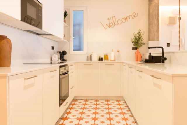 Cocina con encimera en U