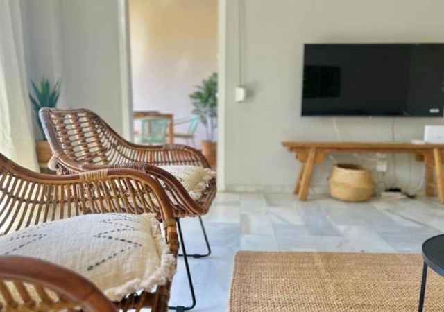 Sala de estar con sillas