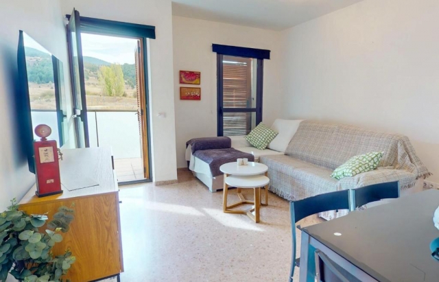 Sala amplia con sillones