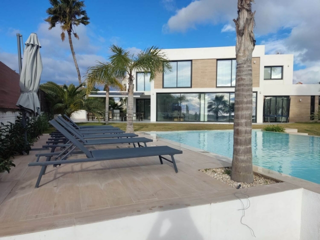 Vistas de los exteriores