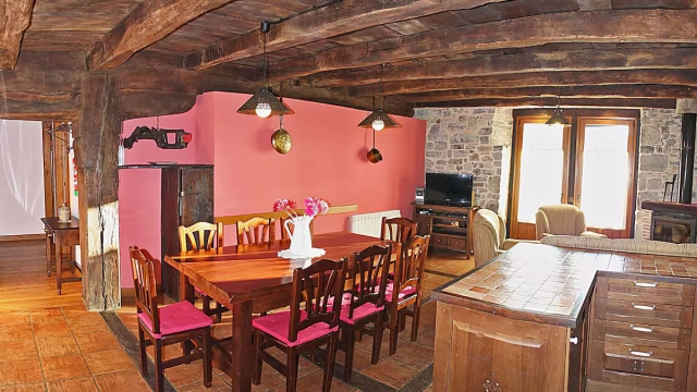 Sala amplia con cocina 