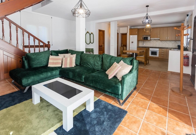 Sala de estar comunicada 