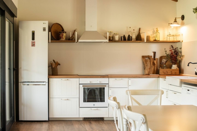 Cocina comedor amplia