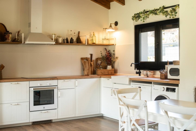 Cocina comedor amplia