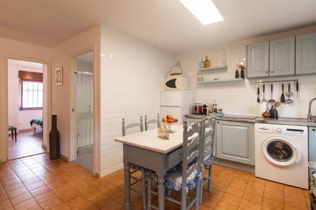 Cocina comedor amplia 