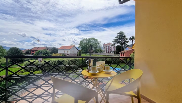 Amplia terraza y vistas