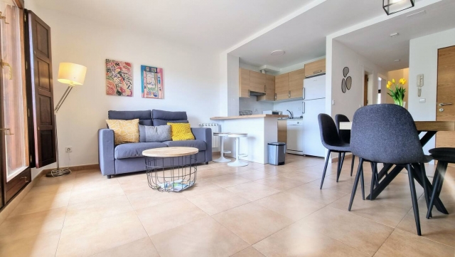 Sala junto a la cocina