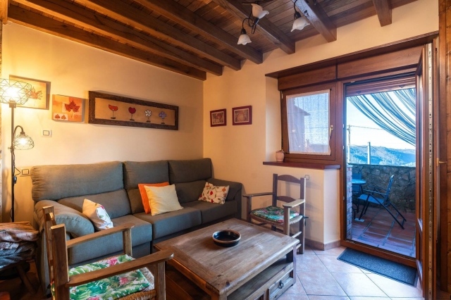 Sala amplia con salida