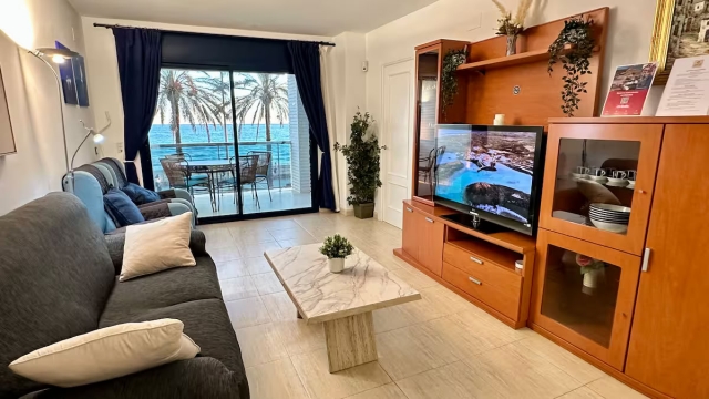 Sala amplia con acceso