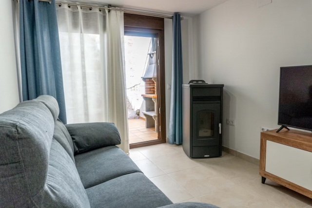 Sala de estar y salida