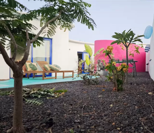 Green Dharma- Casa El Espejo