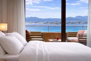 HoliBai- A Son do Mar. Exclusividad y vista al mar