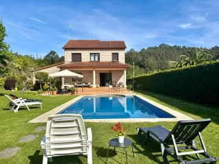 HoliBai- Feiticeira. Naturaleza, amplitud