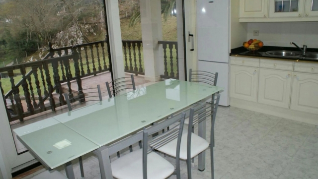 Cocina comedor con vistas