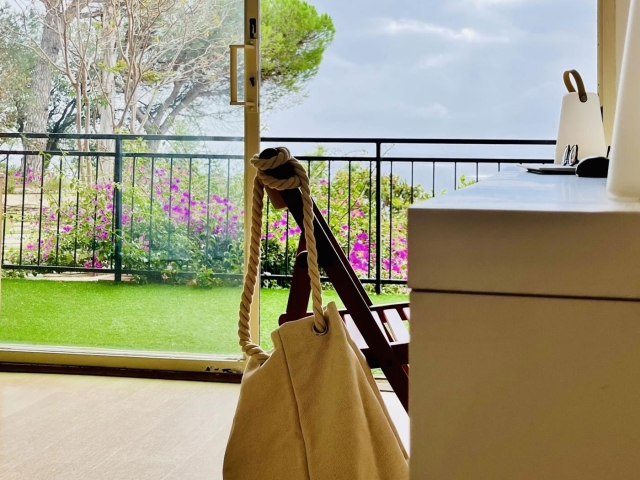 Sala de estar con terraza