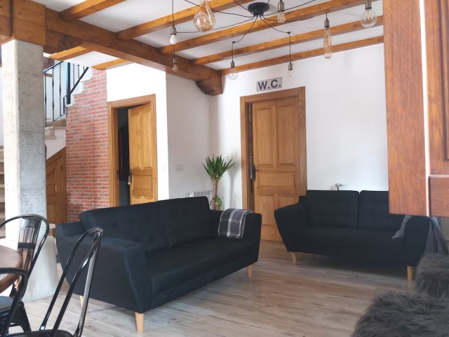 Sala de estar con sillones