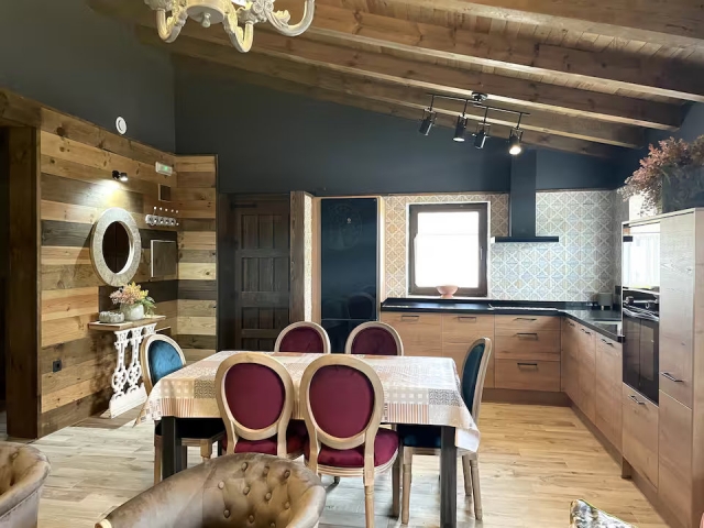 Cocina comedor amplia 