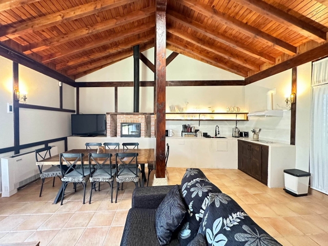 Cocina y chimenea
