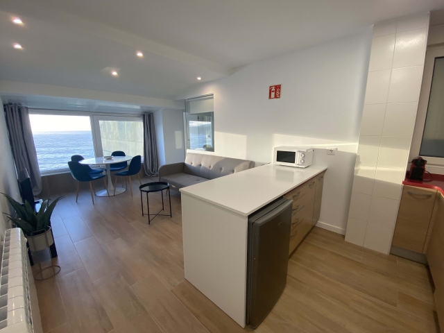 Sala de estar y cocina