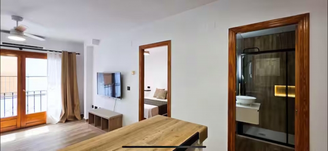 Sala y cocina al lado