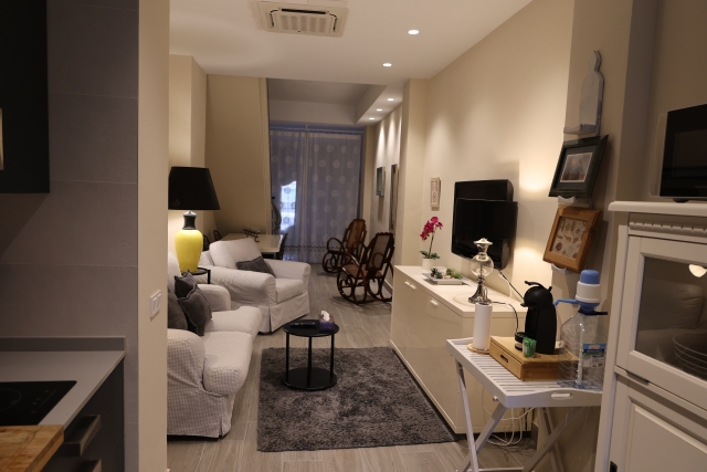 PB: 2 Cocina, salon comedor
