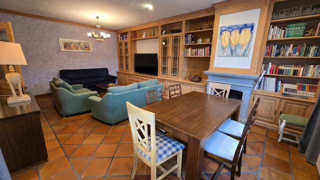 Sala con la chimenea 