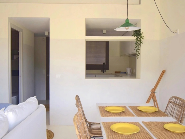 Sala de estar y mesa