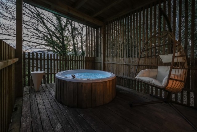 Areas amplio jacuzzi