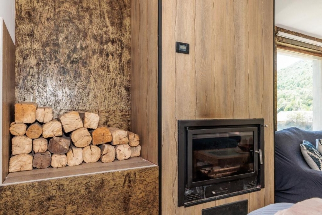 Sala con la chimenea