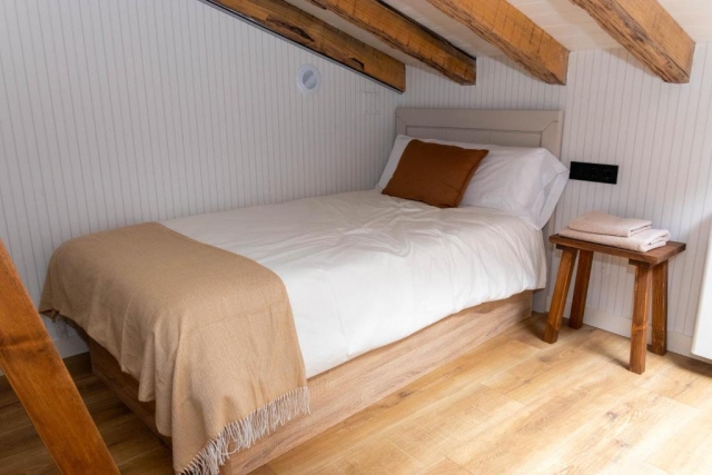 Dormitorio en la buhardilla 