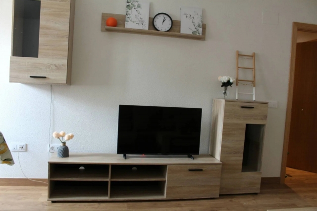 Sala de estar con tele 