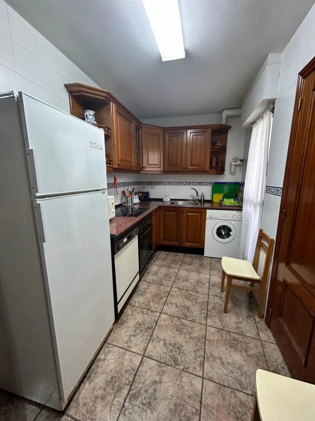 Cocina con armarios