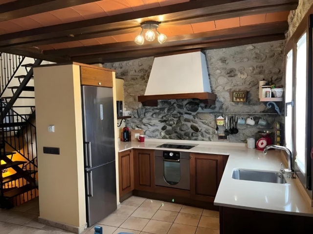Cocina con encimera
