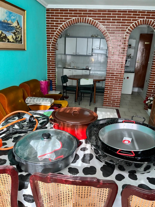 Sala de estar y menaje