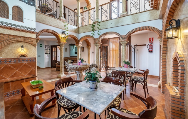 Amplio patio interior