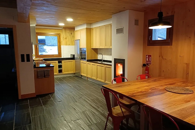 Cocina con comedor 