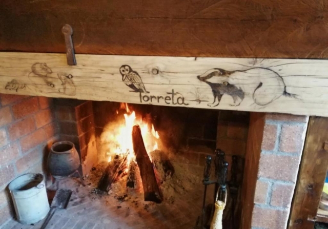 Sala con la chimenea