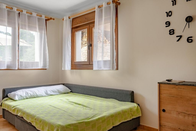 Sala con sofa cama